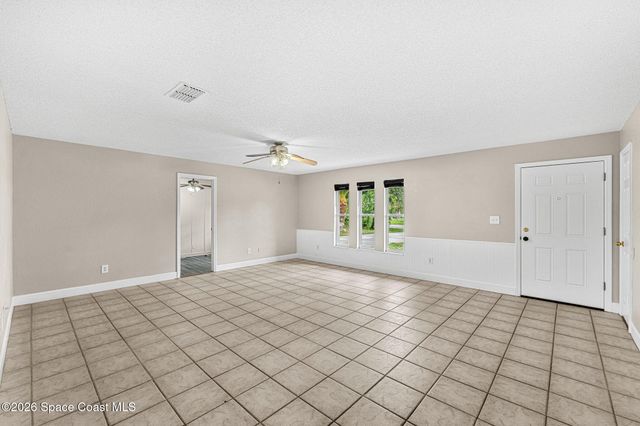986 Jettie Street NE, Palm Bay, FL 32907