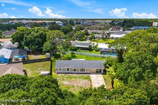 986 Jettie Street NE, Palm Bay, FL 32907