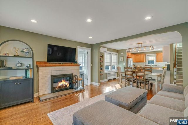 48 Harrison Avenue, Waldwick, NJ 07463