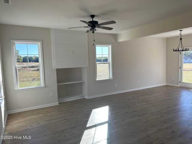 163 N Movado Trail, Kenly, NC 27542