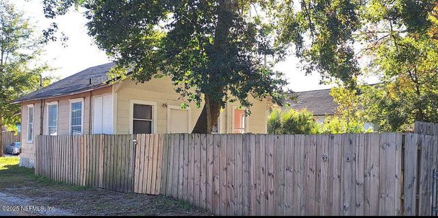 274 MCDUFF Avenue S, Jacksonville, FL 32254