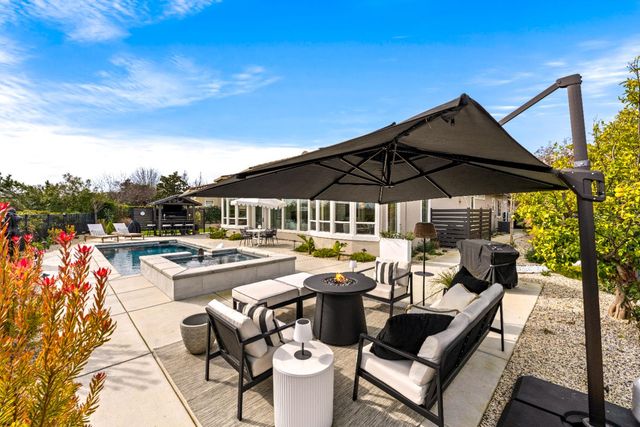 5015 Skellig Rock Way, El Dorado Hills, CA 95762