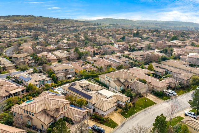 5015 Skellig Rock Way, El Dorado Hills, CA 95762