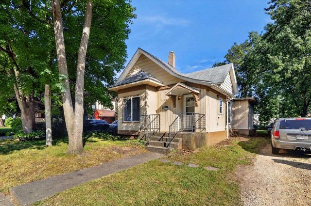 737 W Grand Avenue, Beloit, WI 53511