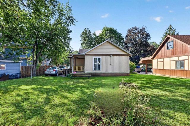 737 W Grand Avenue, Beloit, WI 53511