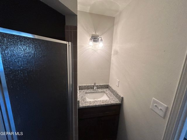 10905 Sagebrush Way B, El Paso, TX 79936