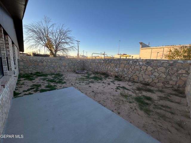 10905 Sagebrush Way B, El Paso, TX 79936