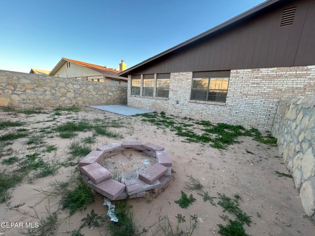 10905 Sagebrush Way B, El Paso, TX 79936