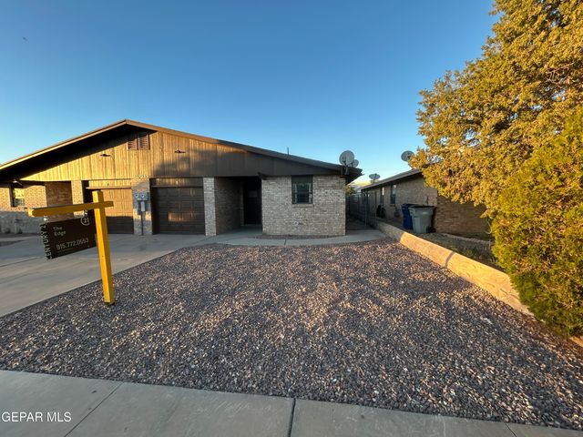 10905 Sagebrush Way B, El Paso, TX 79936