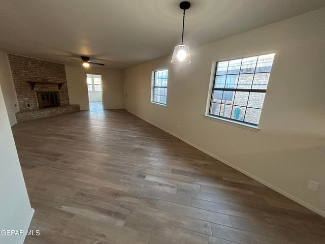 10905 Sagebrush Way B, El Paso, TX 79936