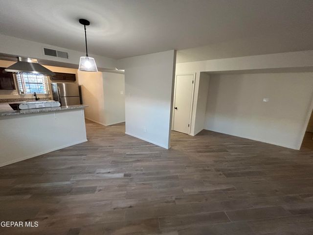 10905 Sagebrush Way B, El Paso, TX 79936