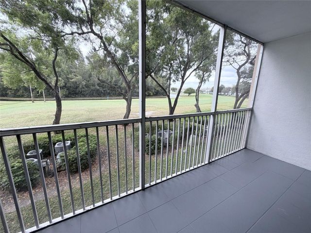 1110 SW 125th Avenue 208 M, Pembroke Pines, FL 33027