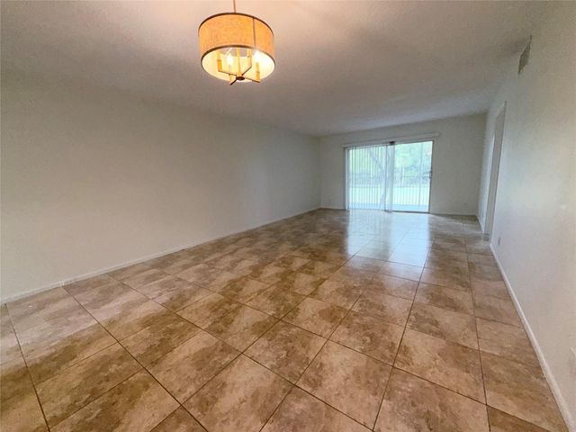 1110 SW 125th Avenue 208 M, Pembroke Pines, FL 33027
