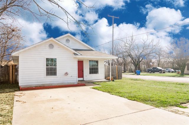 701 E College Street, Sherman, TX 75090