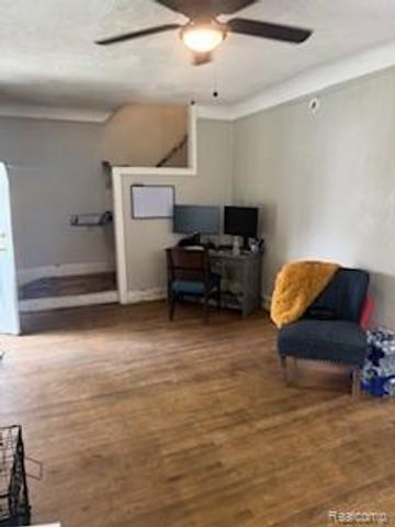 15798 Muirland Street, Detroit, MI 48238