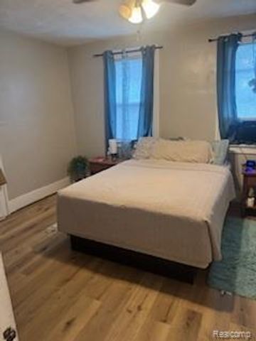 15798 Muirland Street, Detroit, MI 48238