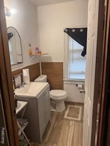 15798 Muirland Street, Detroit, MI 48238