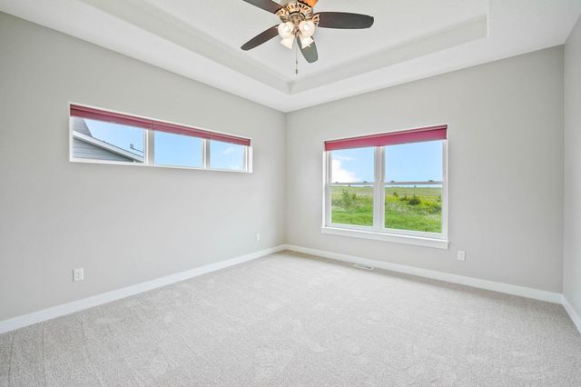 4329 Berry Hill Road, Cedar Falls, IA 50613
