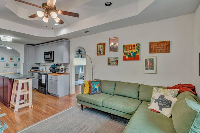 1828 Portland Avenue, Fort Worth, TX 76102