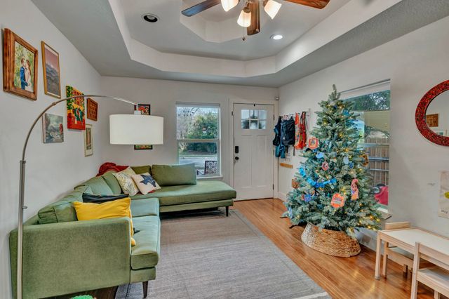 1828 Portland Avenue, Fort Worth, TX 76102