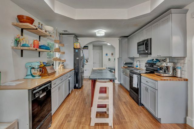 1828 Portland Avenue, Fort Worth, TX 76102