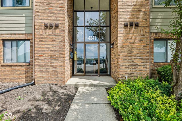 4341 Village Parkway Circle W 7, Indianapolis, IN 46254