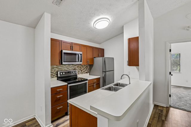 4341 Village Parkway Circle W 7, Indianapolis, IN 46254