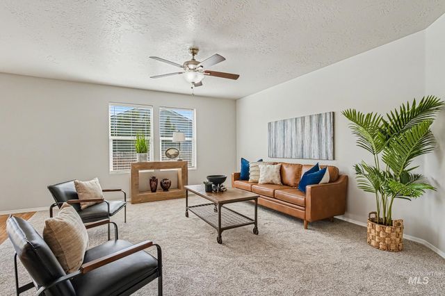 1603 W Tamarack Dr, Nampa, ID 83651