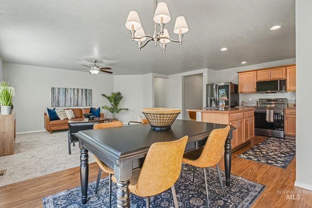 1603 W Tamarack Dr, Nampa, ID 83651