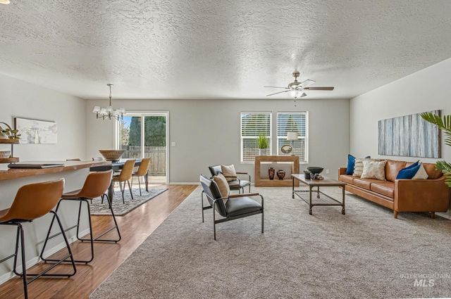 1603 W Tamarack Dr, Nampa, ID 83651