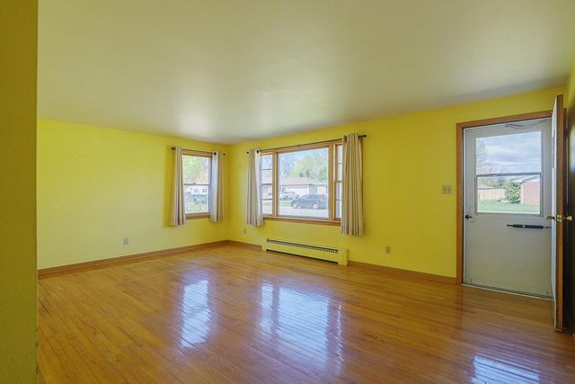 1013 SCHWARTZ STREET, Green Bay, WI 54302