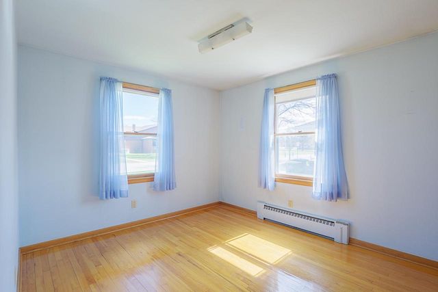 1013 SCHWARTZ STREET, Green Bay, WI 54302