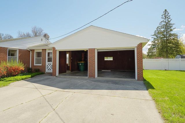 1013 SCHWARTZ STREET, Green Bay, WI 54302