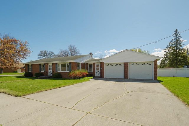 1013 SCHWARTZ STREET, Green Bay, WI 54302