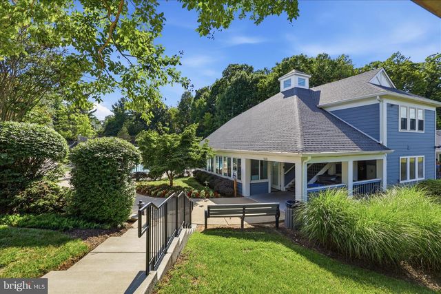 3601 WOODHAVEN CT, Woodbridge, VA 22192