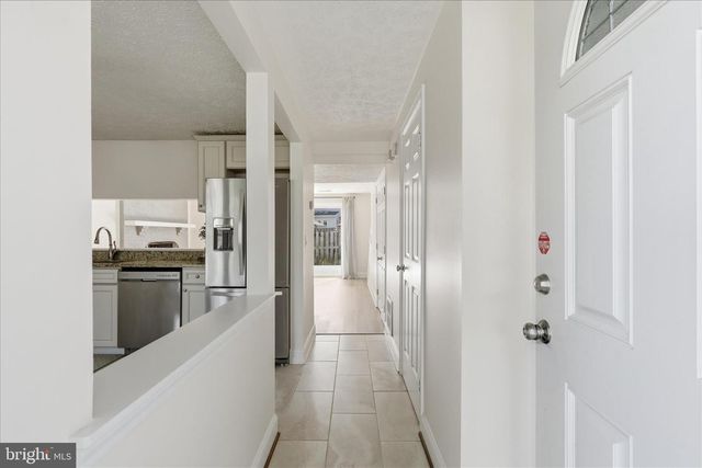 3601 WOODHAVEN CT, Woodbridge, VA 22192