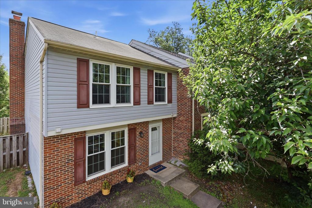 3601 WOODHAVEN CT, Woodbridge, VA 22192