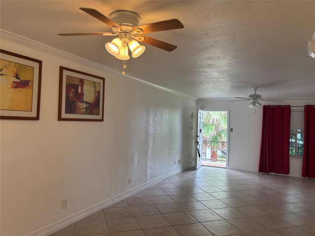 3535 Nasa Rd 1 Parkway 28, Seabrook, TX 77586