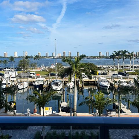 220 Lake Shore Drive 811, Lake Park, FL 33403