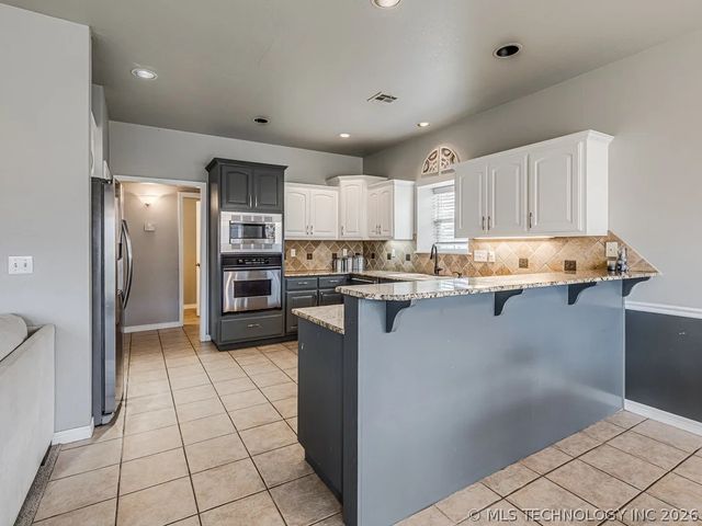 10220 N 140th East Court, Owasso, OK 74055