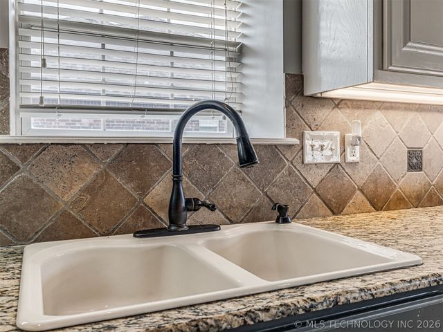 10220 N 140th East Court, Owasso, OK 74055