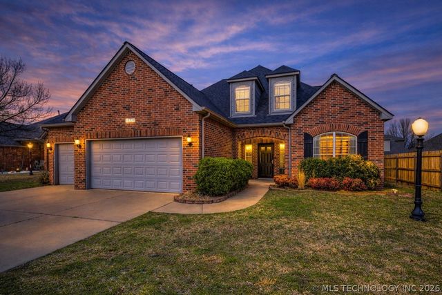 10220 N 140th East Court, Owasso, OK 74055