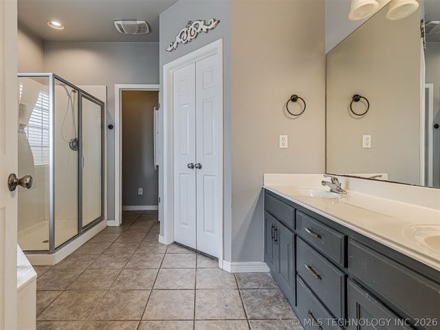 10220 N 140th East Court, Owasso, OK 74055