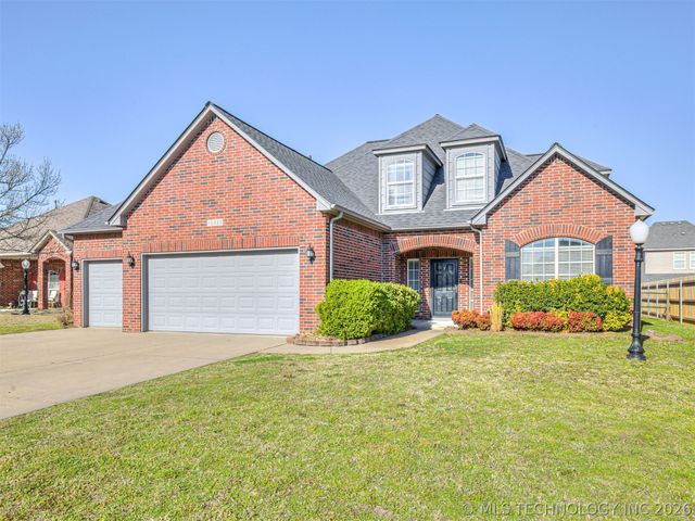 10220 N 140th East Court, Owasso, OK 74055