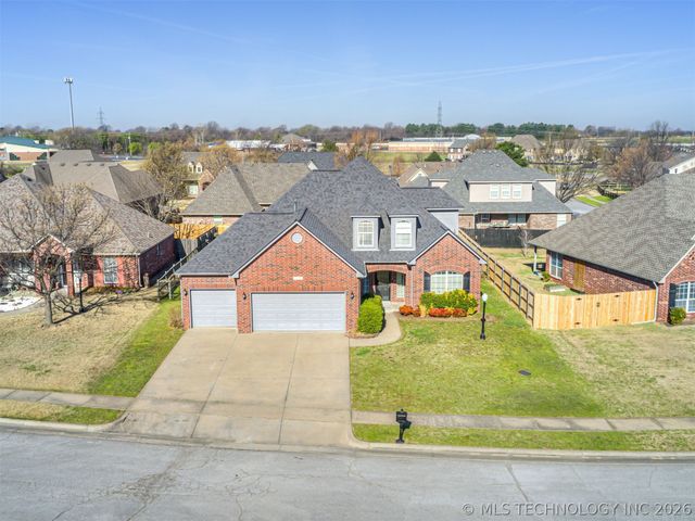 10220 N 140th East Court, Owasso, OK 74055