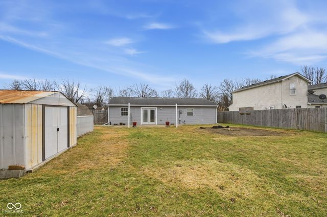 1909 E Balsam Court, Anderson, IN 46011