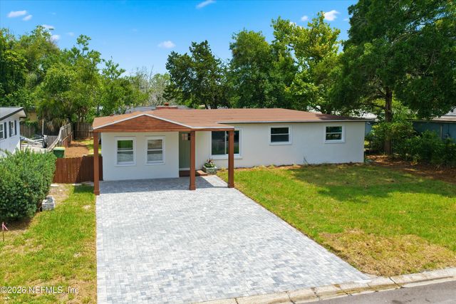 16 SAN PABLO Circle S, Jacksonville Beach, FL 32250