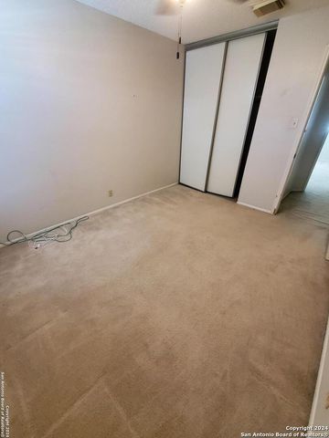 9615 ADDERSLY DR, San Antonio, TX 78254