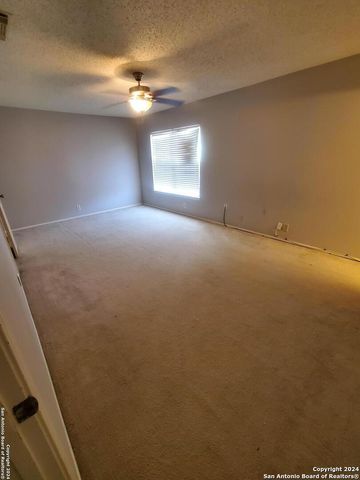 9615 ADDERSLY DR, San Antonio, TX 78254