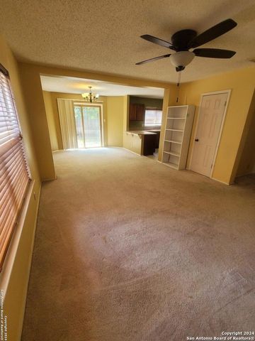 9615 ADDERSLY DR, San Antonio, TX 78254